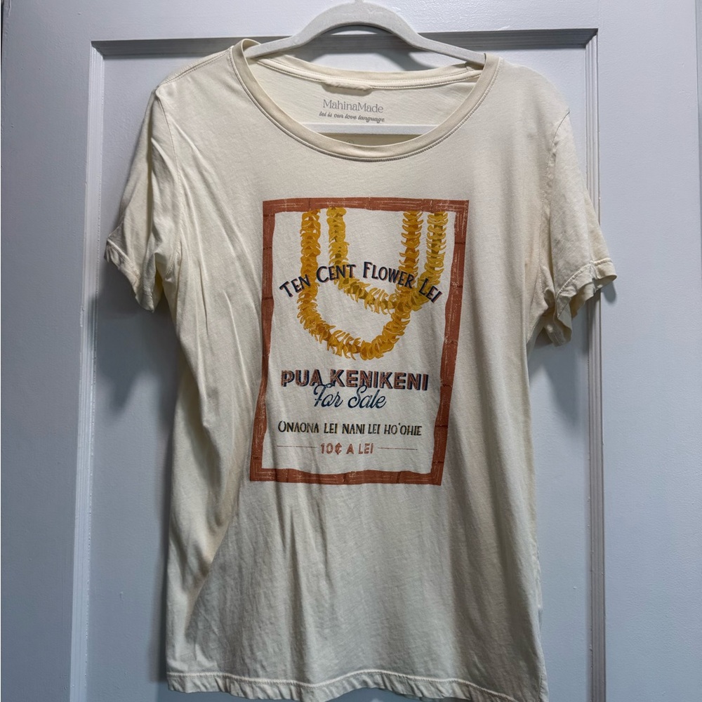 Mahina Made Puakenikeni Ten-Cent Graphic Lei Tee